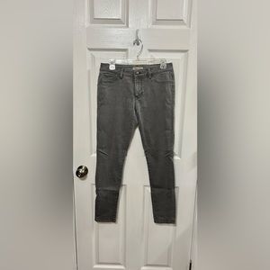 Grey skinny jeans